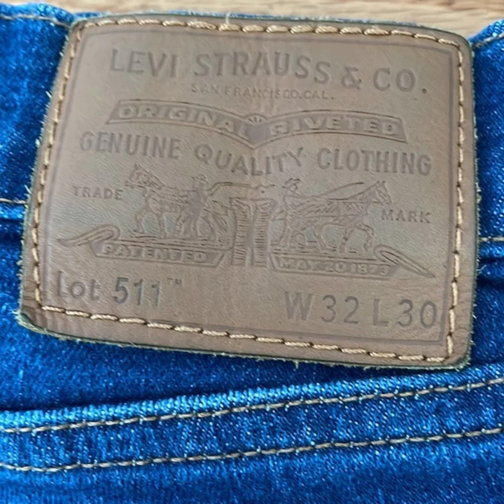 Levi's 511 Slim Fit Men's Jeans Tag‎ Size 32 x 30